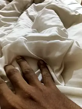 DesiAnita3693 online show from November 18, 2025, 2:17 am