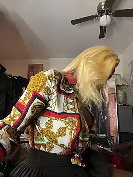 Motherbigbus online show from March 16, 2026, 5:55 am