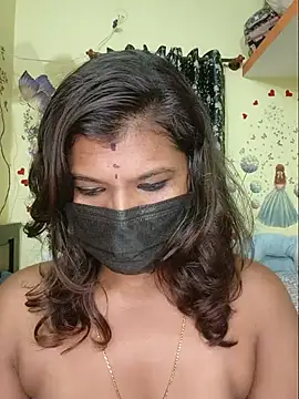 Snapshot of Premalatha_28 chatting on June 19, 2026, 5:39 pm Premalatha 28 online show from June 19, 2026, 5:39 pm