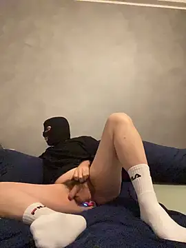 PlayWithMe95 online show from December 2, 2025, 11:00 pm