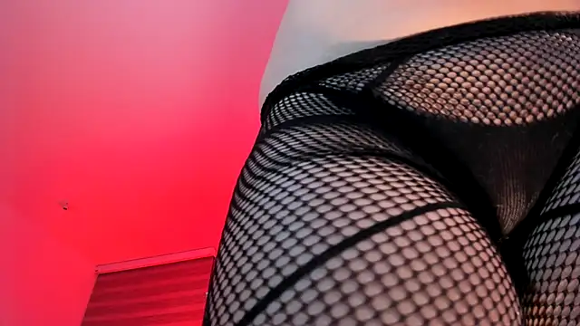 -Kennya online show from December 4, 2025, 11:46 pm