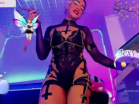 cristal stormy online show from February 5, 2026, 4:22 pm