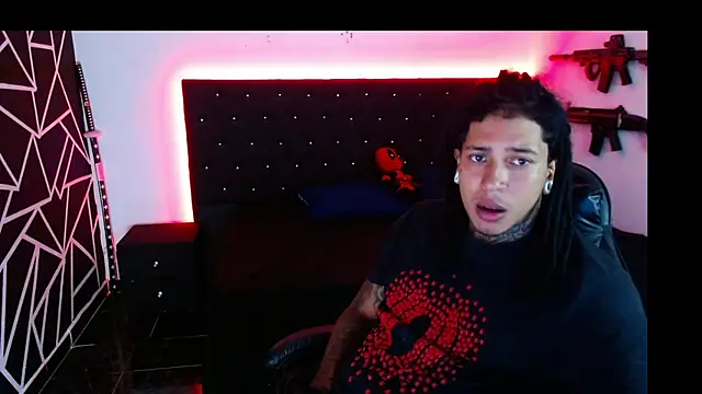 Zero-X9 online show from November 26, 2025, 11:06 pm