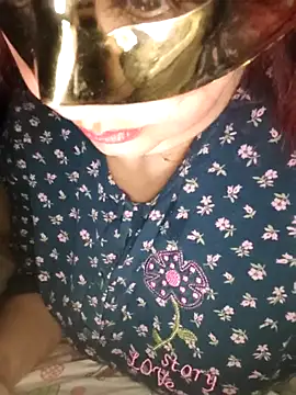 Virginass2000 online show from November 22, 2025, 2:21 am