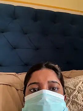 haniaa1234 online show from February 1, 2026, 10:47 am