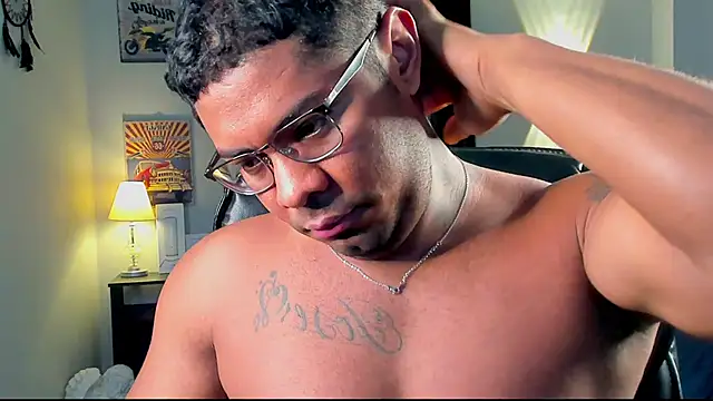 LEONHDZ online show from December 17, 2025, 9:26 am