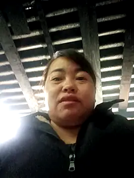 Rose-rose1234 online show from December 2, 2025, 1:11 am