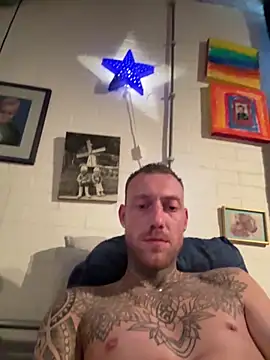 helloo1991 online show from June 7, 2026, 8:29 am