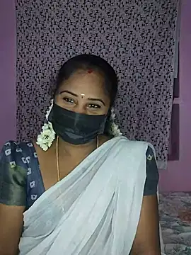 Snapshot of Tamil_devagi chatting on May 30, 2026, 10:12 am Tamil devagi online show from May 30, 2026, 10:12 am