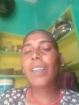 Snapshot of Xx_savita chatting on November 20, 2025, 6:02 am Xx savita online show from November 20, 2025, 6:02 am