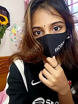 Sexy-Jara1 online show from May 4, 2026, 12:01 pm