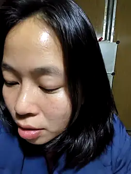 Cat-meow online show from December 19, 2025, 2:24 pm