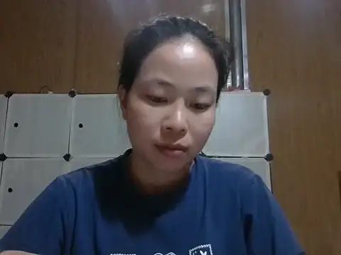 Cat-meow online show from May 6, 2026, 5:57 am