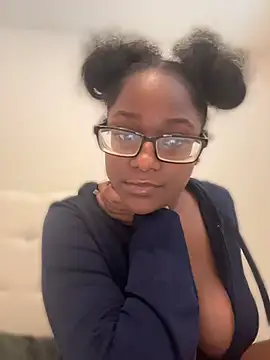 kaywest online show from April 24, 2026, 7:49 pm