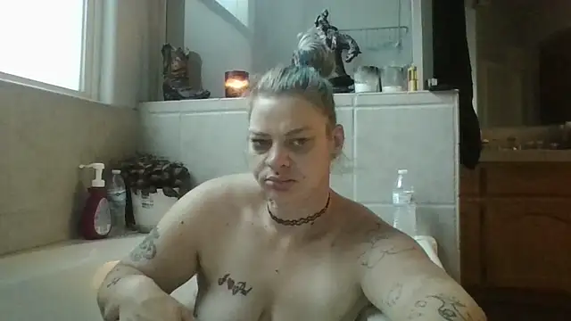Snapshot of anitabonghit chatting on June 7, 2026, 12:53 pm anitabonghit online show from June 7, 2026, 12:53 pm