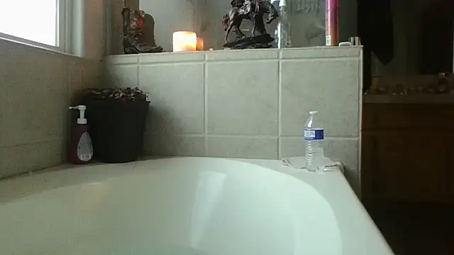 Snapshot of anitabonghit chatting on July 11, 2026, 1:03 pm anitabonghit online show from July 11, 2026, 1:03 pm