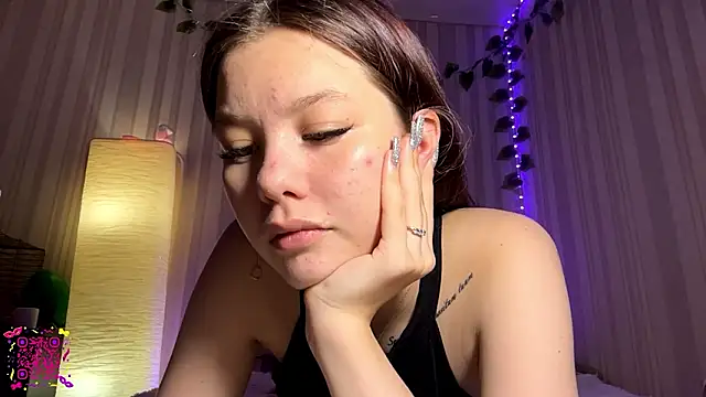 CutieSlim online show from March 15, 2026, 12:00 pm