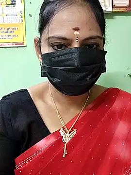 Queen-Neha online show from November 21, 2025, 6:50 pm