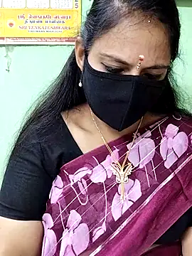 Queen-Neha online show from November 28, 2025, 6:32 pm