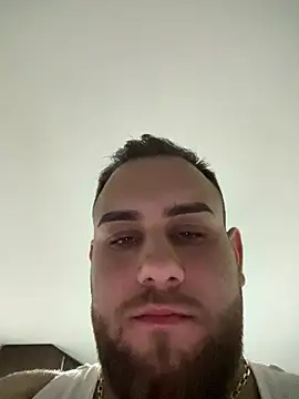 Andreiandu23 online show from April 27, 2026, 7:23 pm