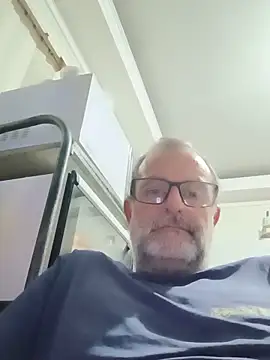 Snapshot of nard53 chatting on May 15, 2026, 11:23 pm nard53 online show from May 15, 2026, 11:23 pm