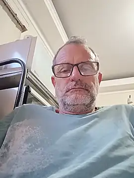 Snapshot of nard53 chatting on June 27, 2026, 12:22 pm nard53 online show from June 27, 2026, 12:22 pm