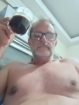 Snapshot of nard53 chatting on July 31, 2026, 8:47 am nard53 online show from July 31, 2026, 8:47 am