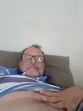 Snapshot of nard53 chatting on August 2, 2026, 10:46 am nard53 online show from August 2, 2026, 10:46 am