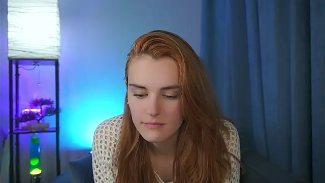 foxy cute4you online show from May 17, 2026, 7:10 pm