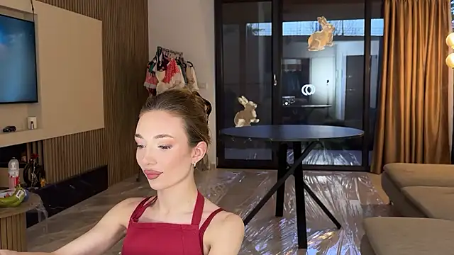 Jolienne online show from May 29, 2026, 5:55 pm