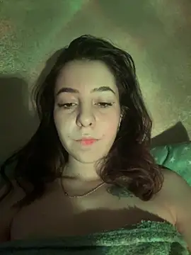 Snapshot of Anoraaa8A chatting on February 16, 2026, 9:22 pm Anoraaa8A online show from February 16, 2026, 9:22 pm