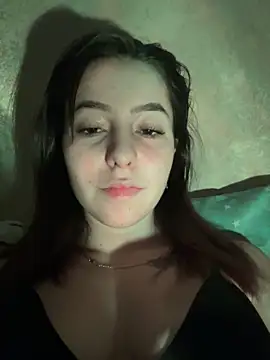 Snapshot of Anoraaa8A chatting on March 10, 2026, 3:11 am Anoraaa8A online show from March 10, 2026, 3:11 am