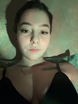 Snapshot of Anoraaa8A chatting on March 11, 2026, 5:41 pm Anoraaa8A online show from March 11, 2026, 5:41 pm