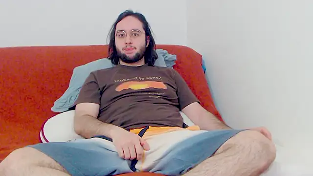 eren jaeger2000 online show from March 6, 2026, 6:43 am