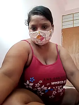 CUTE-LOVE-SWEETS online show from April 28, 2026, 1:15 am
