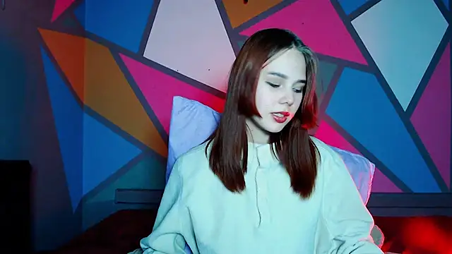 onessandra online show from December 3, 2025, 2:52 am