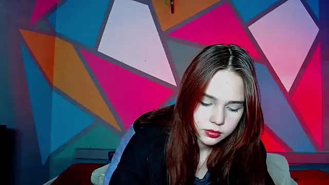 onessandra online show from December 16, 2025, 3:55 am