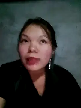 Snapshot of yu-zhen chatting on November 17, 2025, 1:39 pm yu-zhen online show from November 17, 2025, 1:39 pm