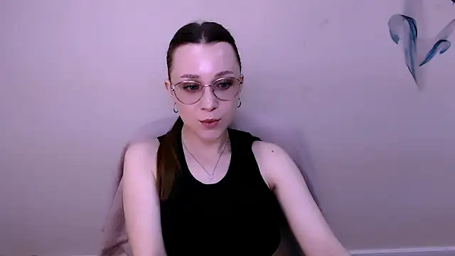 MillaTems  online show from May 7, 2026, 9:25 am