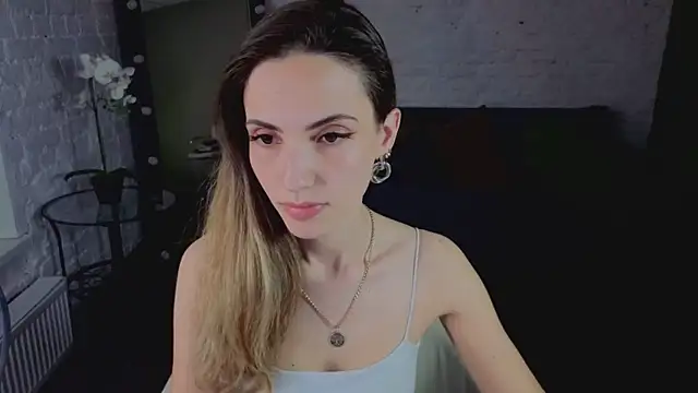 amelia meili online show from May 25, 2026, 1:06 pm