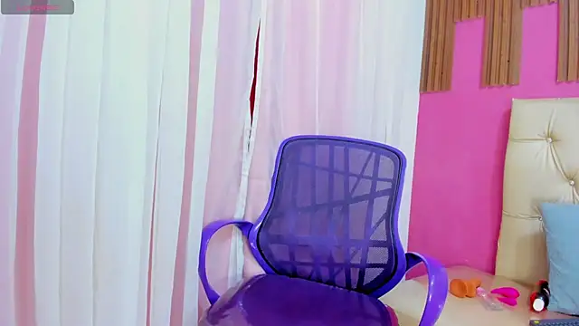 Xelena Kiss online show from January 10, 2026, 4:14 am