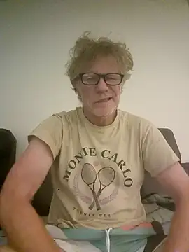 Hardwarelane67 online show from May 9, 2026, 12:54 pm