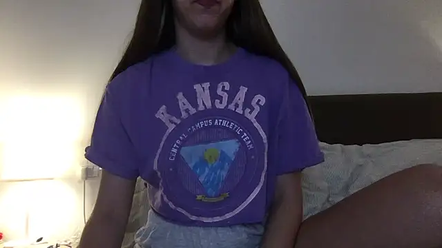 Martimartinaxx online show from June 6, 2026, 8:24 pm
