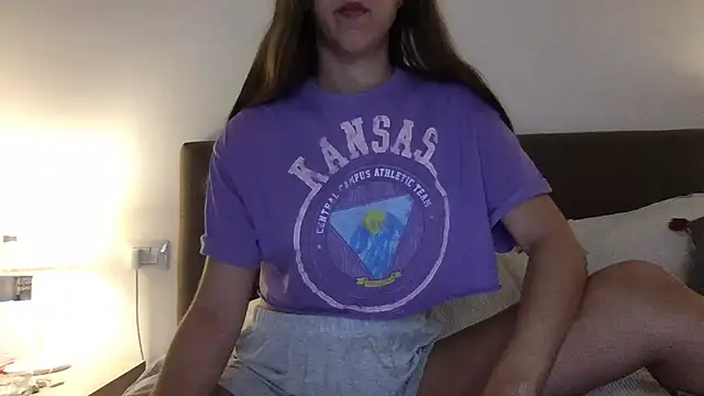 Martimartinaxx online show from July 1, 2026, 7:35 pm
