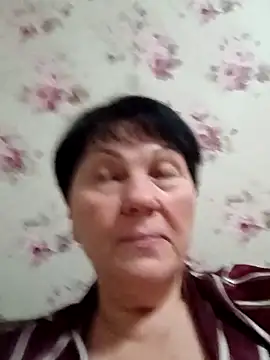 OliviaaSkyy online show from December 17, 2025, 4:40 am