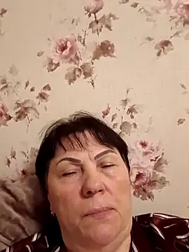 Snapshot of OliviaaSkyy chatting on April 30, 2026, 8:37 pm OliviaaSkyy online show from April 30, 2026, 8:37 pm