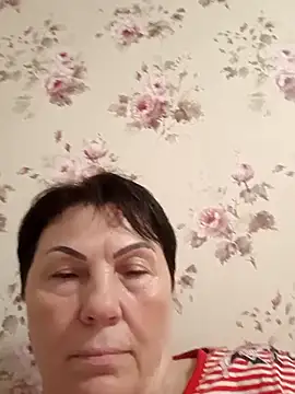Snapshot of OliviaaSkyy chatting on May 7, 2026, 6:24 pm OliviaaSkyy online show from May 7, 2026, 6:24 pm