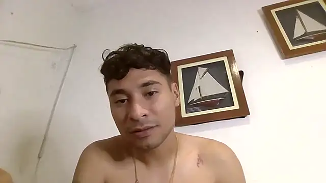 miguelgomher online show from December 14, 2025, 10:25 pm