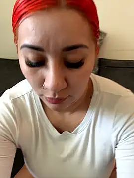 Snapshot of yesslove chatting on January 9, 2026, 10:22 pm yesslove online show from January 9, 2026, 10:22 pm