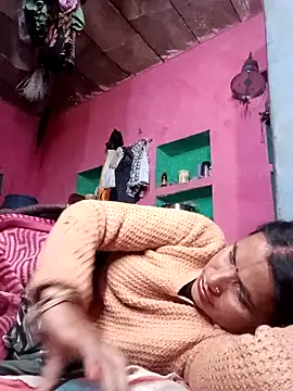 Sexy bigg online show from November 26, 2025, 7:04 pm